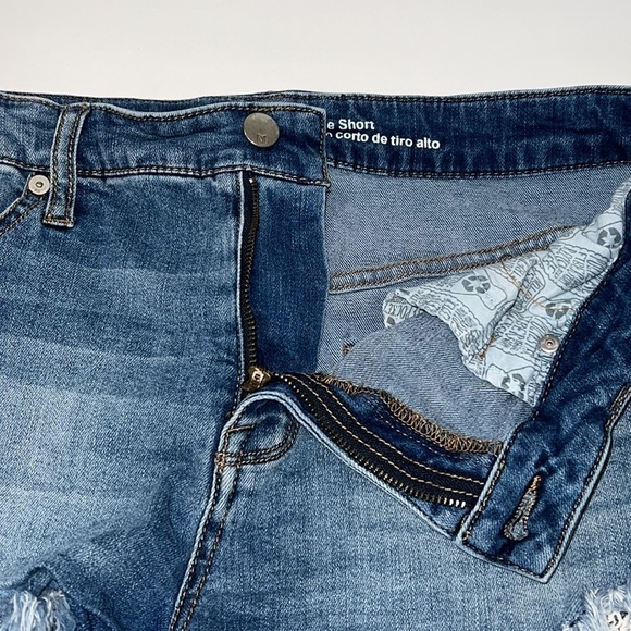 BLUE High Rise Super Strech Jean Shorts Lace Hem Festival Boho Size 12/31 - Picture 8 of 15